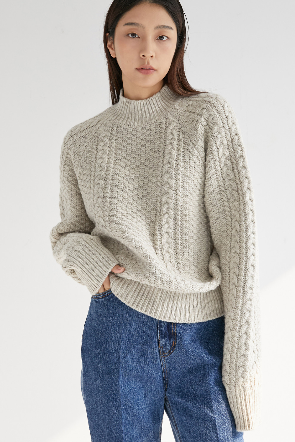 Fisherman cable knit_ oatmeal beige